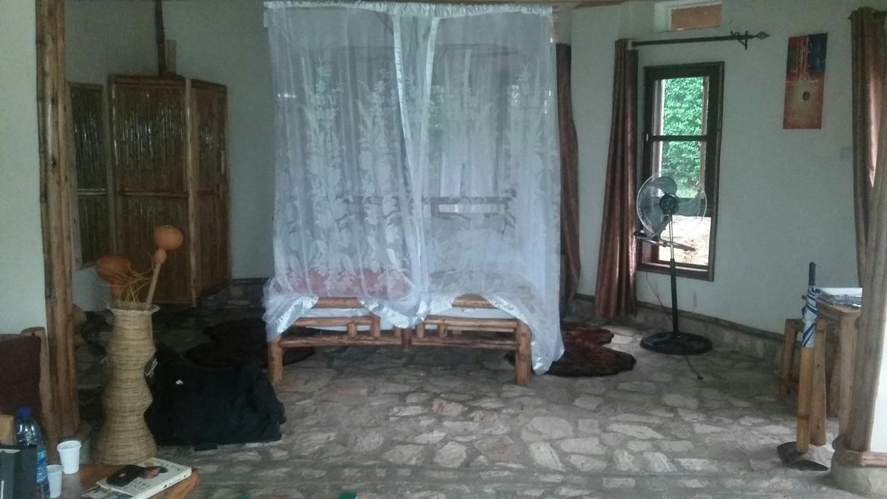 מלון Mpenja Lakeside Escape - Uganda מראה חיצוני תמונה