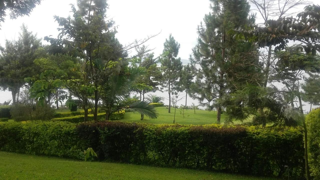 מלון Mpenja Lakeside Escape - Uganda מראה חיצוני תמונה